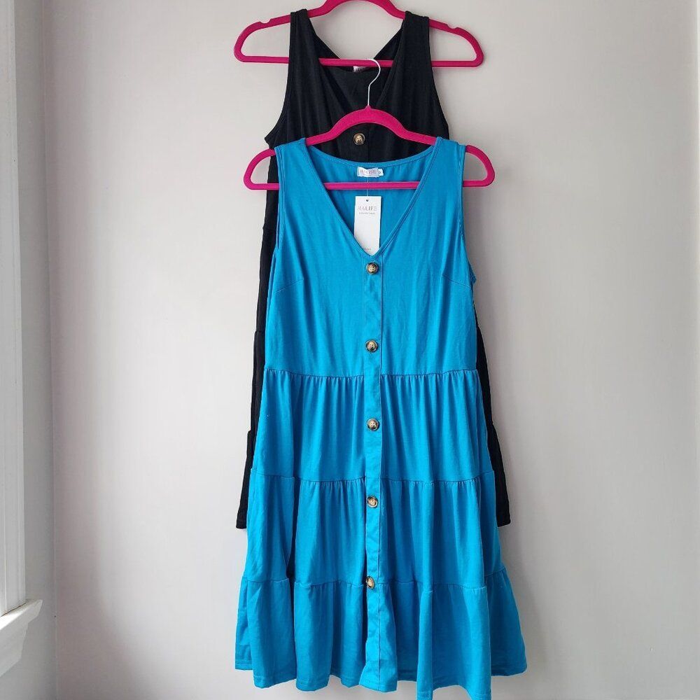 Halife Sun Dress w/ Buttons | Medium | Stretch V Neck Mid Length Tiered Skirt